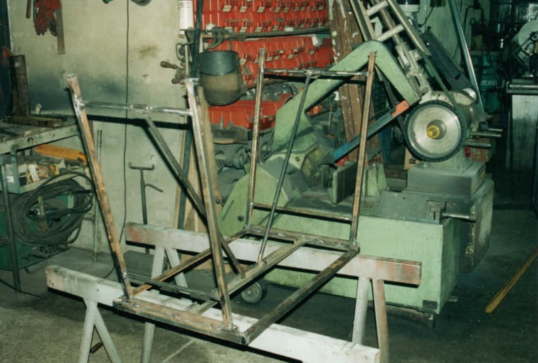 Werkstatt Mischler in Schwarzenegg – Familienbetrieb mit über 25 Jahren Erfahrung im Landmaschinen- und Metallbau, zuverlässig für Kunden in Heimenschwand, Süderen, Oberlangenegg und Umgebung.